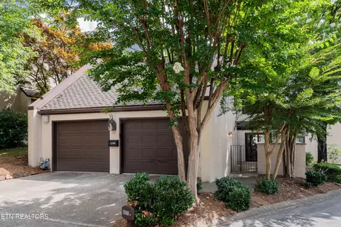 1350 Orleans Dr, Knoxville, TN 37919