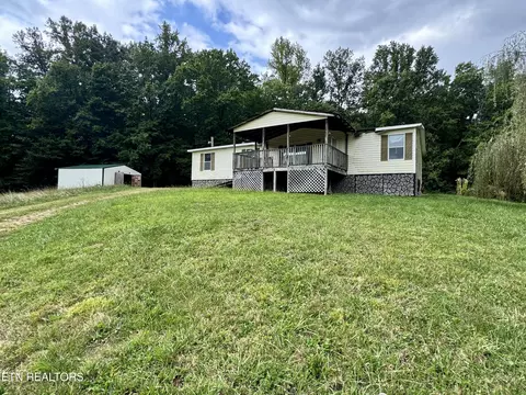 265 Sandy Gap Rd, Pioneer, TN 37847