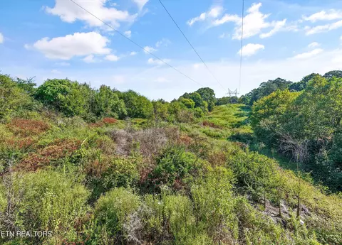 Williams Hill Drive, Rockford, TN 37853