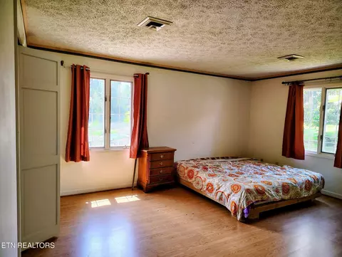 Bedroom - 172 Ridgefield Rd #SW, Wise, VA 24293 photo 2 of 7