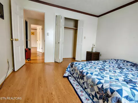 Bedroom - 172 Ridgefield Rd #SW, Wise, VA 24293 photo 6 of 7