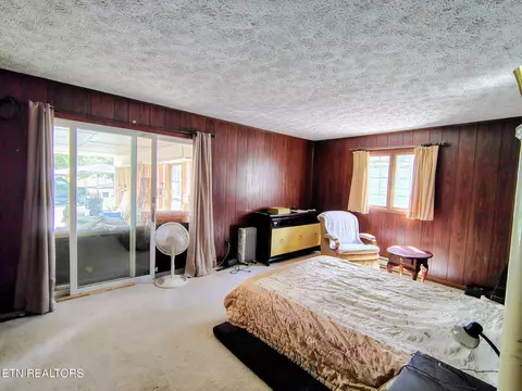 Bedroom - 172 Ridgefield Rd #SW, Wise, VA 24293 photo 1 of 7