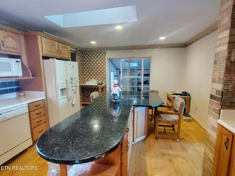 Kitchen - 172 Ridgefield Rd #SW, Wise, VA 24293 photo 2 of 4