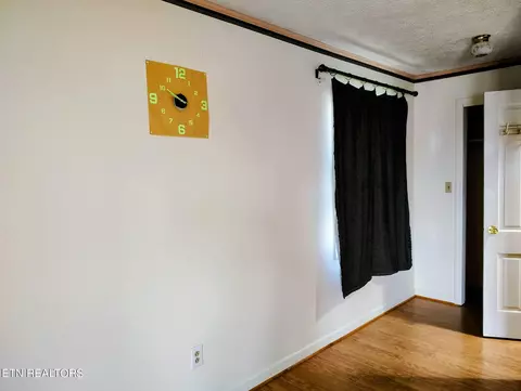Bedroom - 172 Ridgefield Rd #SW, Wise, VA 24293 photo 3 of 7