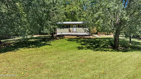 228 Laurel Valley Rd, Townsend, TN 37882