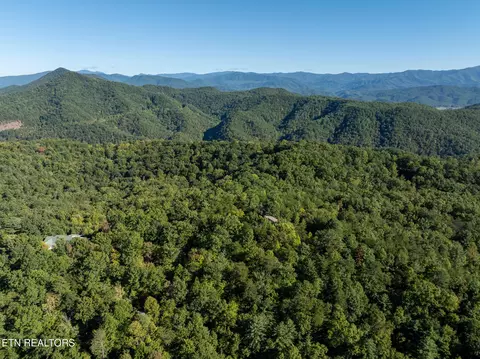 tbd Walnut Flats Rd, Walland, TN 37886