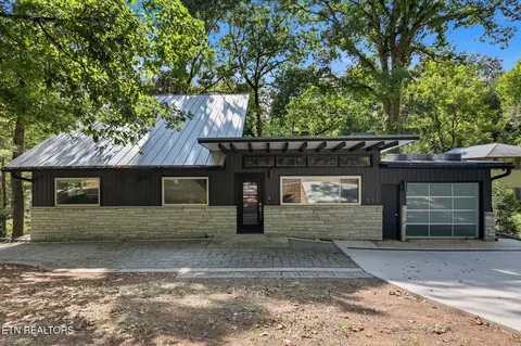 519 Noelton Dr, Knoxville, TN 37919