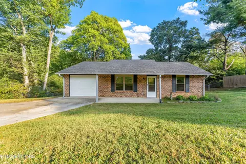 11318 Snyder Rd, Knoxville, TN 37932