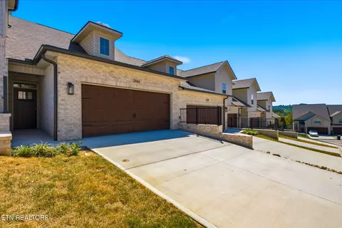 2044 Gisele Way, Knoxville, TN 37931