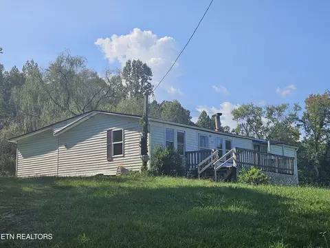254 Old Lake City Hwy, Rocky Top, TN 37769