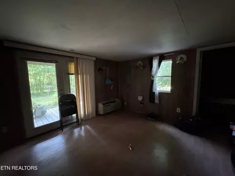Davis Rd, Deer Lodge, TN 37726 photo 21