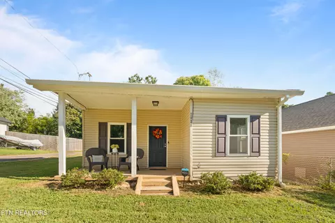 2028 Bernhurst Dr, Knoxville, TN 37918