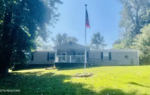 122 Holber Rd, Harriman, TN 37748