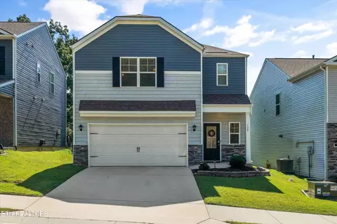 130 Harbour Pointe Ln, Oak Ridge, TN 37830