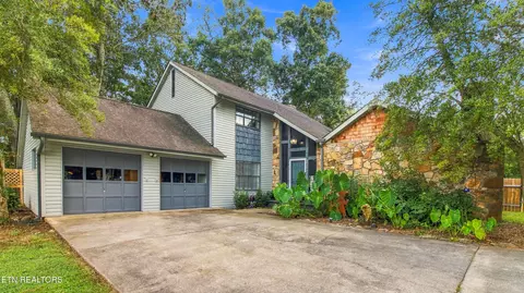 125 Brick Mill Rd, Maryville, TN 37801