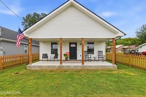 1719 Texas Ave, Knoxville, TN 37921