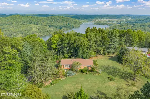 4400 Clinch View Ln, Knoxville, TN 37931