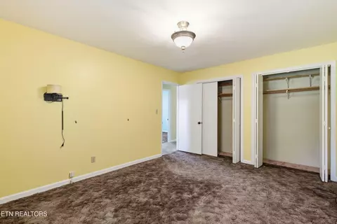 Bedroom - 347 E Chestnut Hill Rd, Townsend, TN 37882 photo 3 of 6