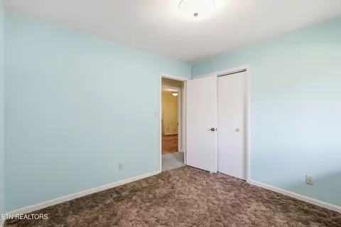 Bedroom - 347 E Chestnut Hill Rd, Townsend, TN 37882 photo 5 of 6