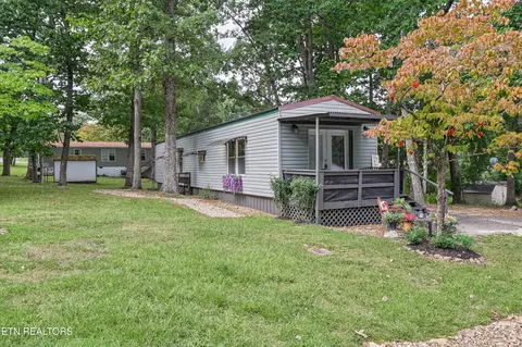 116 Avon Ln, Crossville, TN 38558