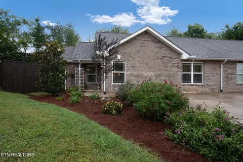 120 Dockery, Maryville, TN 37804