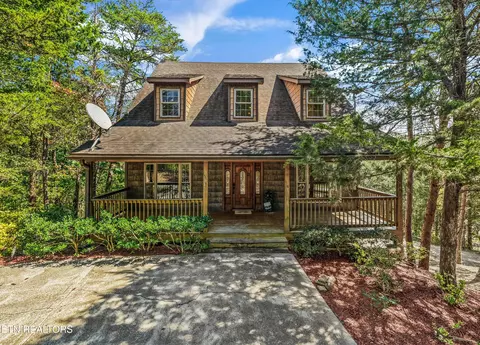 2004 Kerr Rd, Sevierville, TN 37876