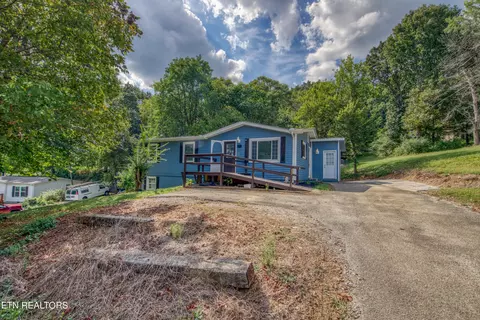 339 Church Dr, Lenoir City, TN 37771