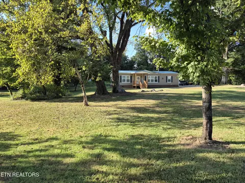 2643 Delrose Dr, Knoxville, TN 37914