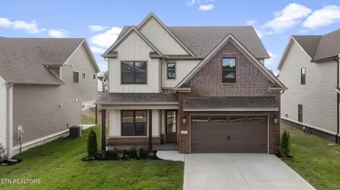 2507 Marshall Pass Rd, Knoxville, TN 37932
