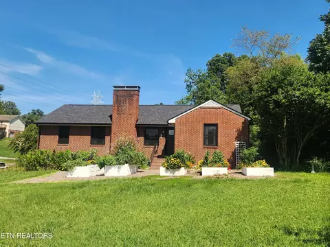 1701 Highland Dr, Knoxville, TN 37918