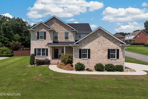 8182 Leclay Dr, Knoxville, TN 37938