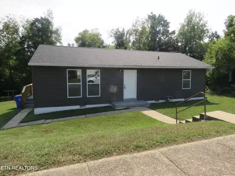 108 E Arrowwood Rd, Oak Ridge, TN 37830