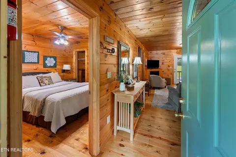Entry Way - 339 Stables Dr, Townsend, TN 37882 photo 1 of 1