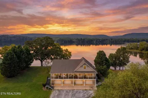 122 Eagle Point Dr, Rockwood, TN 37854