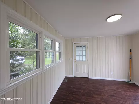 Other - 305 N 15th St, Middlesboro, KY 40965 photo 2 of 4
