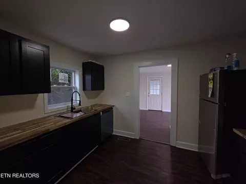 Kitchen - 305 N 15th St, Middlesboro, KY 40965 photo 1 of 2