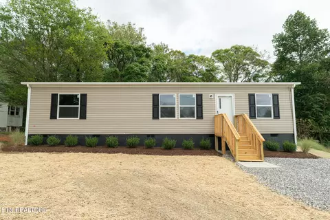 112 Redwood Dr, Harriman, TN 37748
