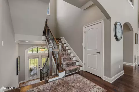 Entry Way - 105 Breakers Dr, Vonore, TN 37885 photo 2 of 2