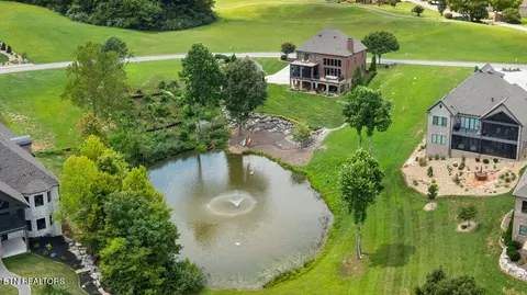 View/Area - 105 Breakers Dr, Vonore, TN 37885 photo 5 of 9