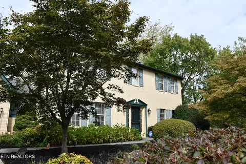 1012 Cross Meadow Rd, Knoxville, TN 37934