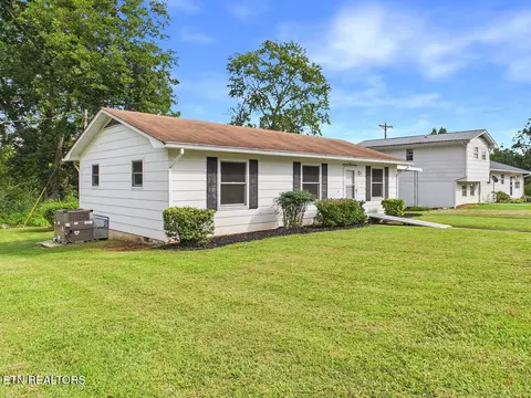 1309 Scott Ave, Etowah, TN 37331