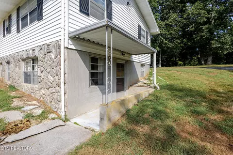 Exterior - 7411 Munsey Rd, Corryton, TN 37721 photo 2 of 7