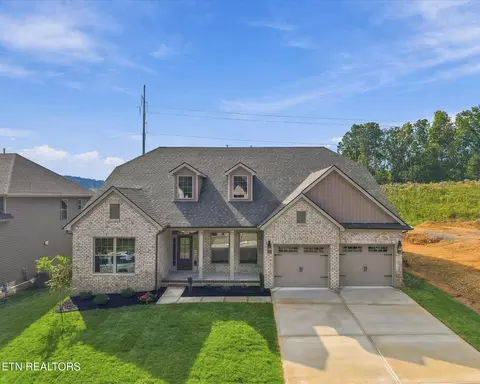 1828 Hickory Reserve Rd, Knoxville, TN 37932