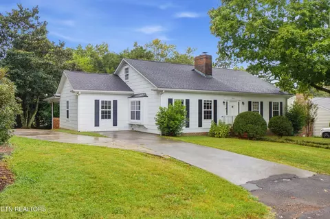 505 NW 21st St, Cleveland, TN 37311