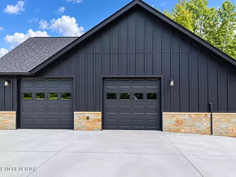 Exterior - 248 Emory View Rd, Lancing, TN 37770 photo 8 of 15