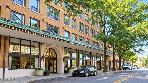 508 Union Ave #205, Knoxville, TN 37902