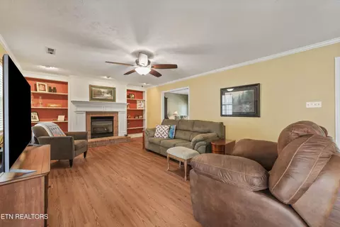 Living - 213 Nicely Tr, Powell, TN 37849 photo 1 of 1