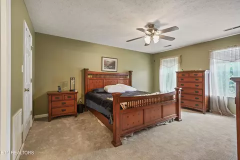 Bedroom - 213 Nicely Tr, Powell, TN 37849 photo 1 of 5