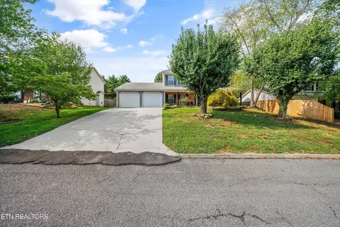 Exterior - 213 Nicely Tr, Powell, TN 37849 photo 2 of 15