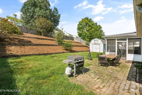 Exterior - 213 Nicely Tr, Powell, TN 37849 photo 9 of 15